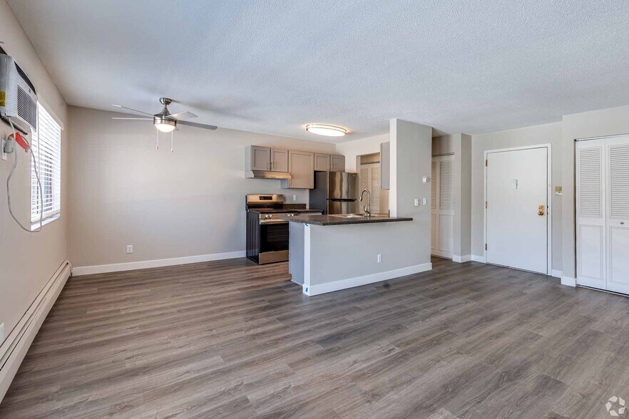 More Photos Of 2050 7th Ave E, North Saint Paul Apartments For Sale