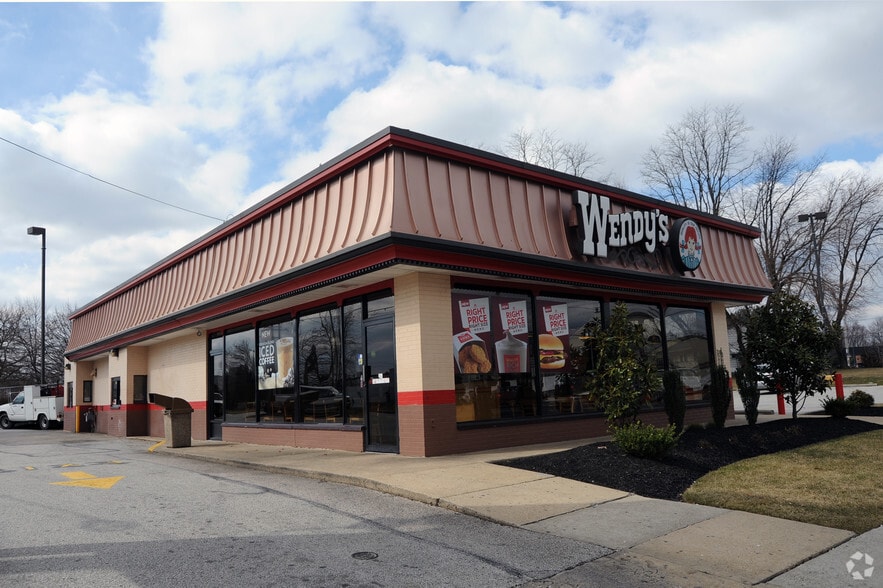 More Photos Of 2100 Red Lion Rd, Philadelphia Fast Food For Sale