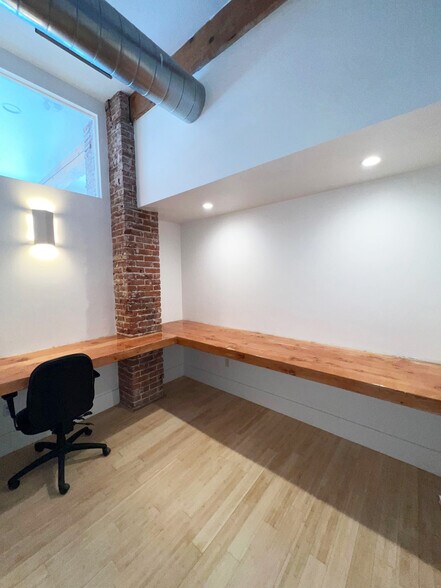 More Photos Of 2049-2053 Larimer St, Denver Storefront Retail Office For Sale