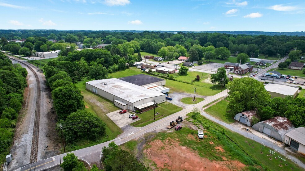 More Photos Of 124 N Charleston St, Blacksburg Warehouse For Sale