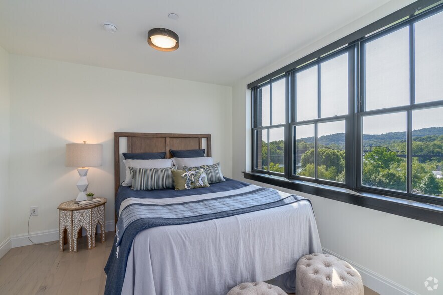 More Photos Of 100 Northampton St, Easton Apartments For Lease