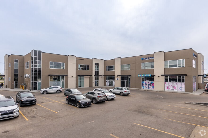 More Photos Of 6950-6970 76 Av NW, Edmonton Storefront Retail Office For Lease