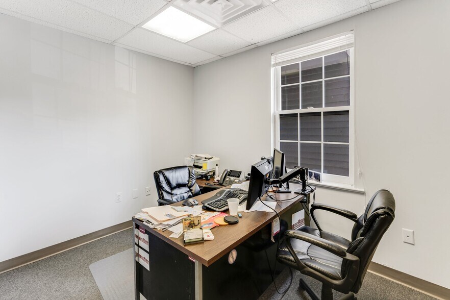 More Photos Of 168 Franklin Corner Rd, Lawrenceville Medical For Sale