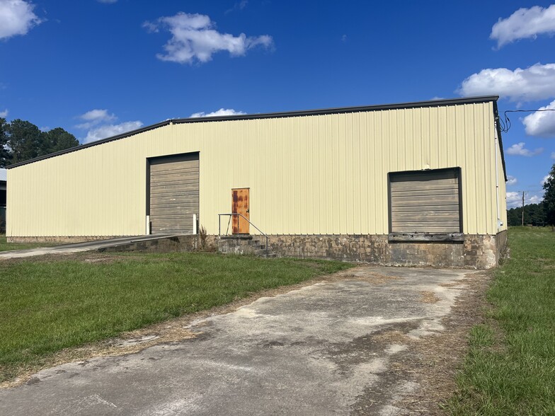 Primary Photo Of 808 E Carolina Ave, Varnville Industrial For Lease