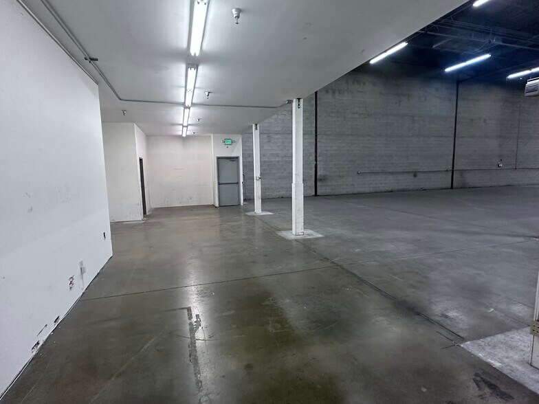 More Photos Of 1909-1949 S 4250 W, Salt Lake City Distribution For Lease