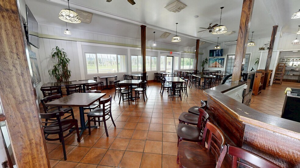 More Photos Of 4-733 Kuhio Hwy, Kapaa Freestanding For Lease