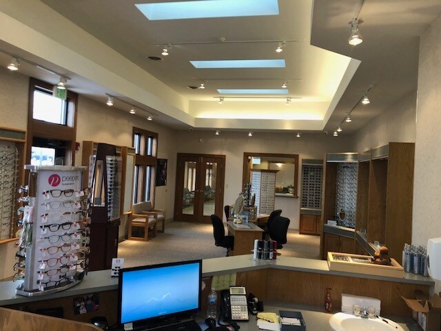 More Photos Of 8510-8514 Broadway, Merrillville Medical For Sale