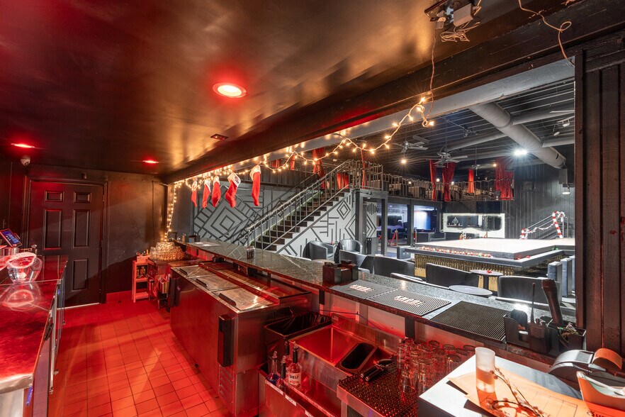 More Photos Of 124 Atando Ave, Charlotte General Retail For Sale