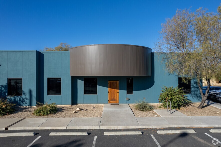 More Photos Of 3038 E Fort Lowell Rd, Tucson Medical For Sale