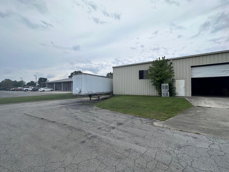 More Photos Of 505 Lake Way Pl, Tullahoma Manufacturing For Sale