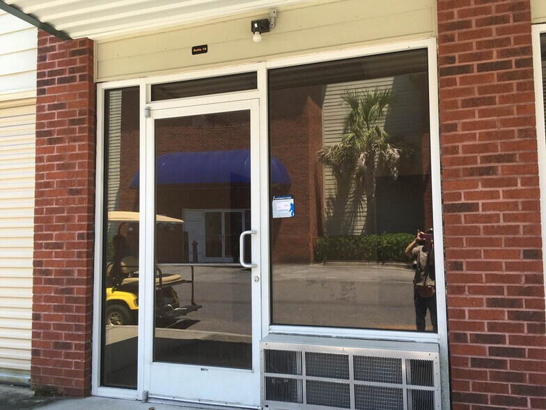 More Photos Of 1514 Mathis Ferry Rd, Mount Pleasant Unknown For Sale