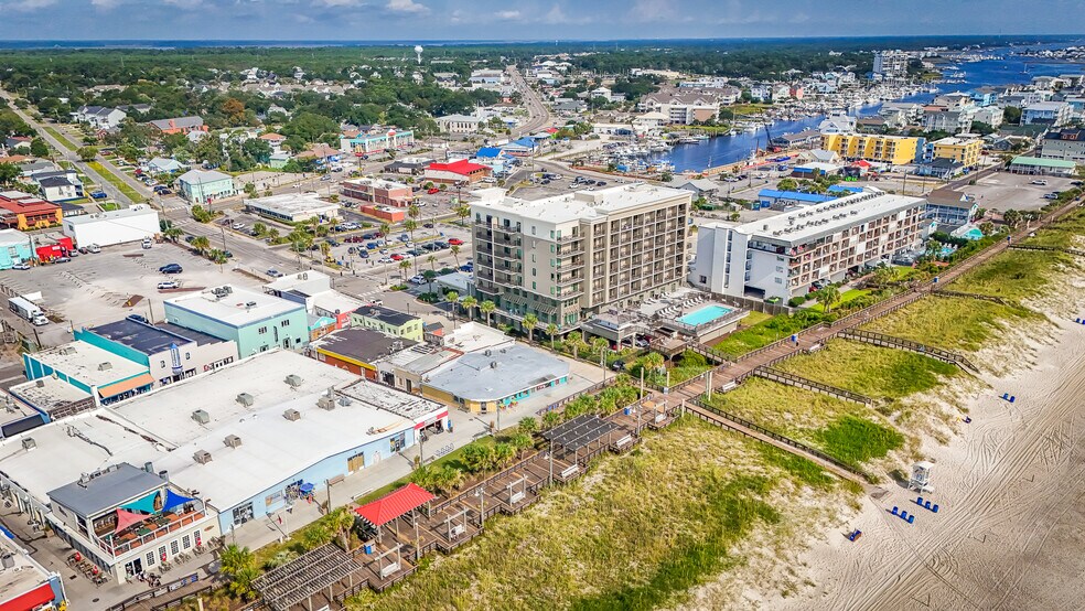 More Photos Of 12 N Pavilion Ave, Carolina Beach Storefront Retail Office For Sale