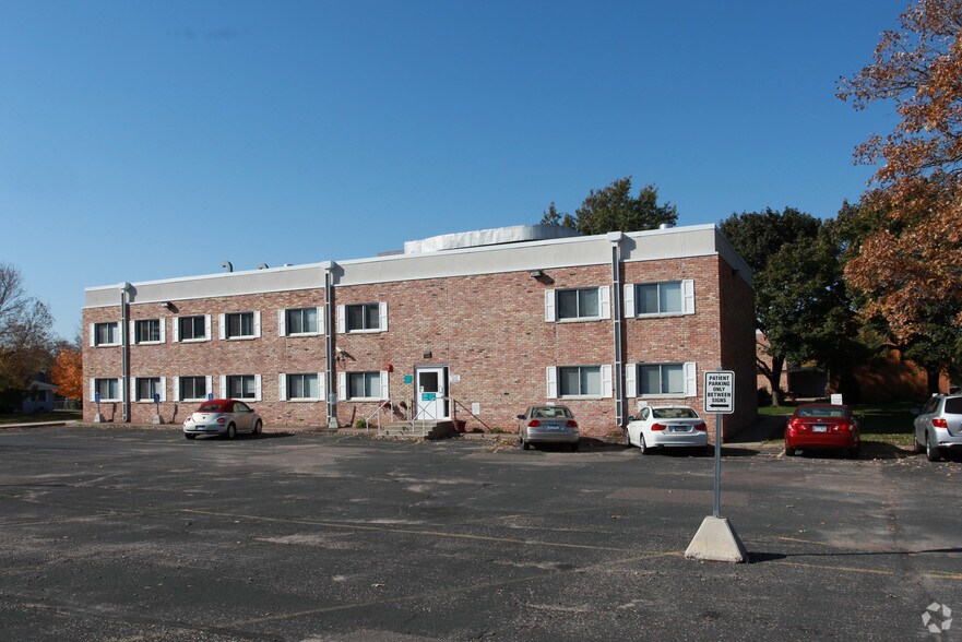 More Photos Of 7590 Lyric Ln NE, Minneapolis Rehabilitation Center For Lease