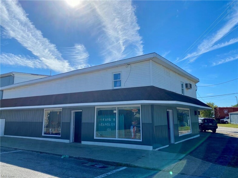 Primary Photo Of 49 Railroad St, New London Storefront Retail Residential For Sale