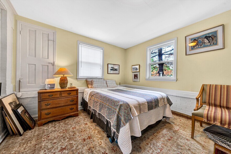 More Photos Of 1736 Grandin Rd SW, Roanoke Apartments For Sale