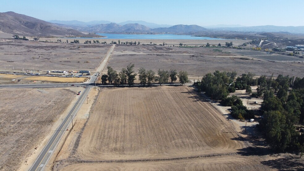 More Photos Of SWC Benton & Washington St, Winchester Land For Sale