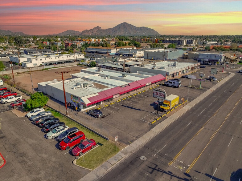 Primary Photo Of , Phoenix General Retail For Sale