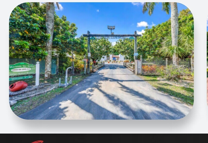 More Photos Of 19050 SW 194th Ave, Miami Lodge Meeting Hall For Sale