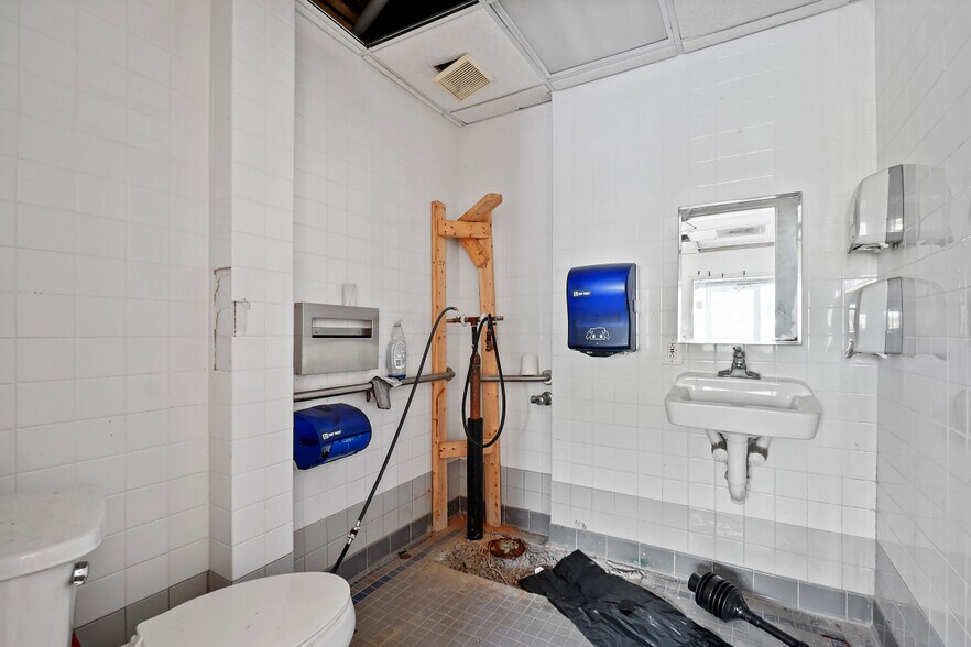 More Photos Of 6801 Cameron Dr NW, Washington Police Fire Station For Sale