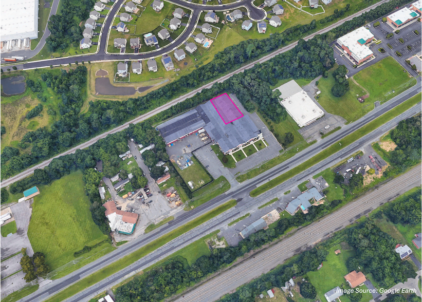 Primary Photo Of 2129 Pulaski Hwy, Havre De Grace Showroom For Lease