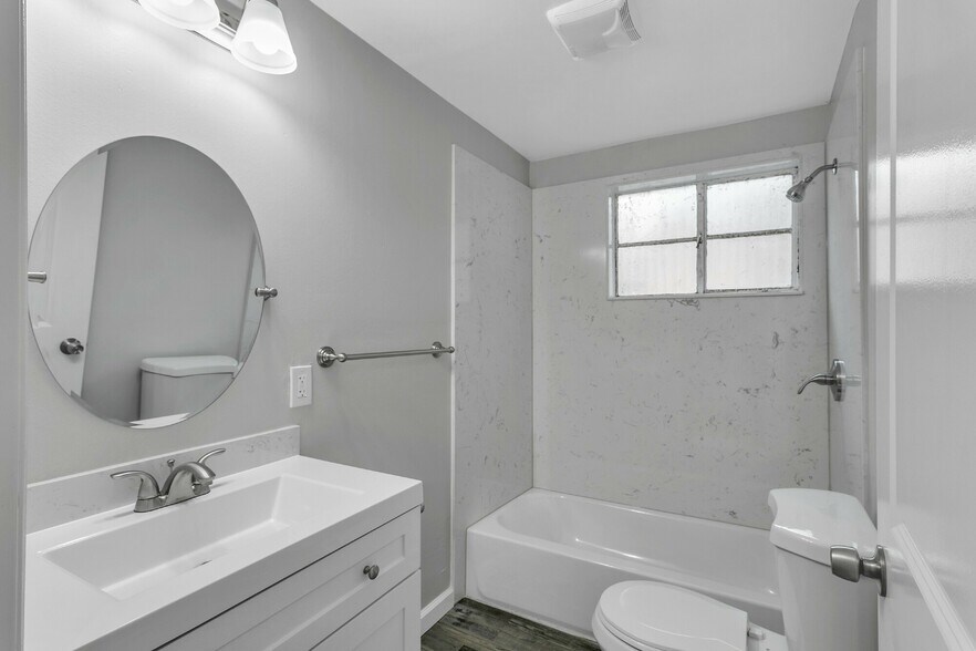 More Photos Of 1919 Curtis St, Berkeley Apartments For Sale