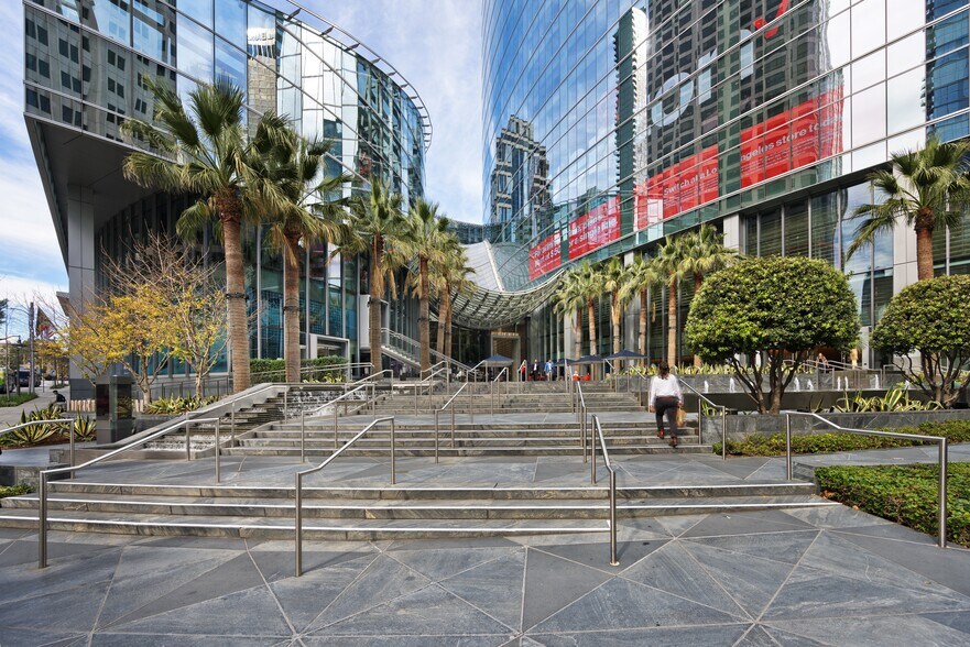 More Photos Of 900 Wilshire Blvd, Los Angeles Office For Lease