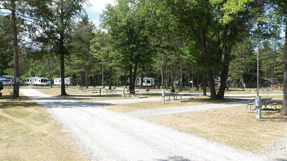 More Photos Of 1215 W 8th St, Mio Hospitality For Sale