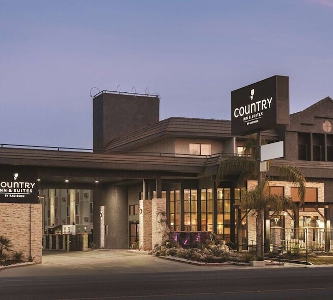 2310 Wible Rd, Bakersfield, CA 93304 Hotel For Sale