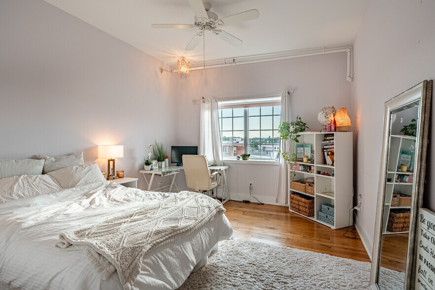 More Photos Of 235 Bridge St, Phoenixville Storefront Retail Residential For Sale