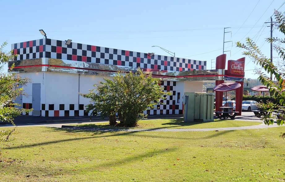 More Photos Of 3474 Victory Dr, Columbus Fast Food For Sale