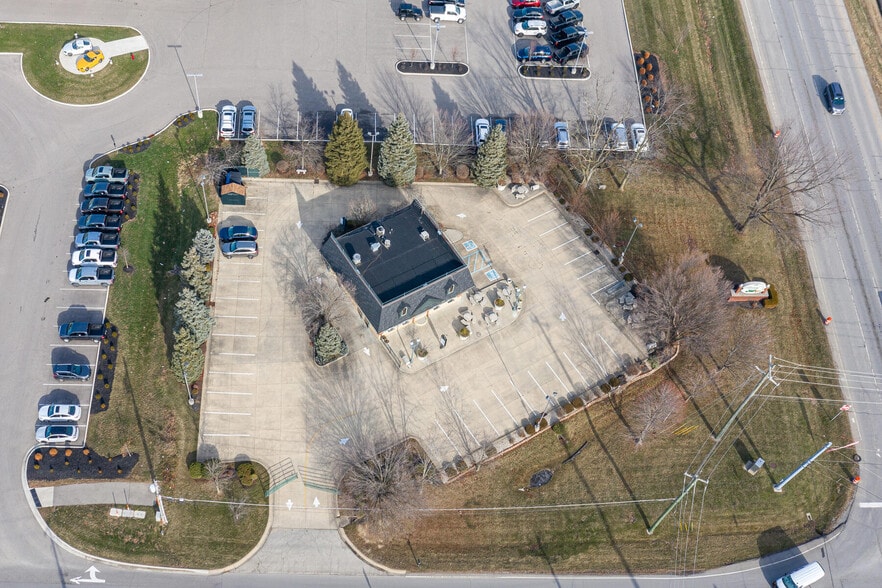 More Photos Of 9270 E 141st St, Noblesville Fast Food For Sale