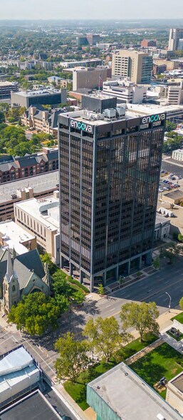 More Photos Of 471 E Broad St, Columbus Office For Lease