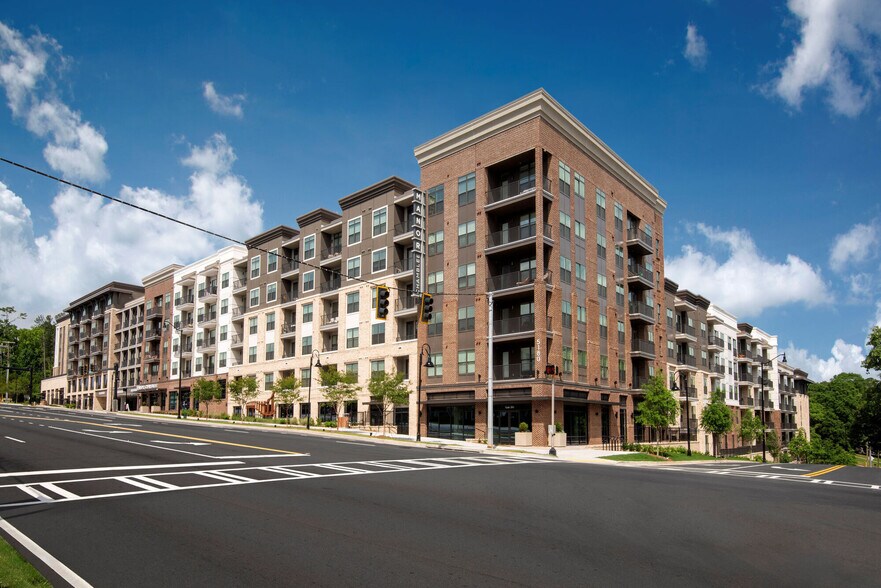 Primary Photo Of 5180 Peachtree Blvd, Chamblee Apartments For Lease