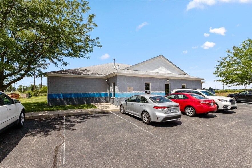 Primary Photo Of 230 Commerce Dr, Franklin Warehouse For Sale