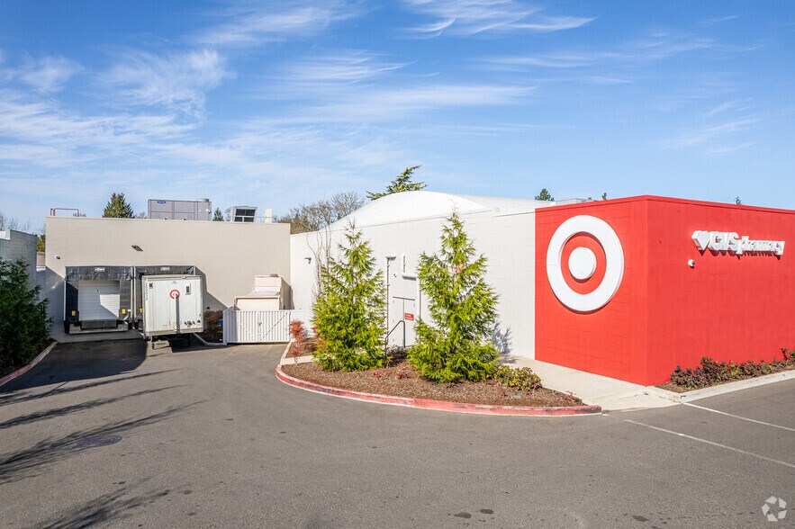 More Photos Of 3031 SE Powell Blvd, Portland Freestanding For Lease