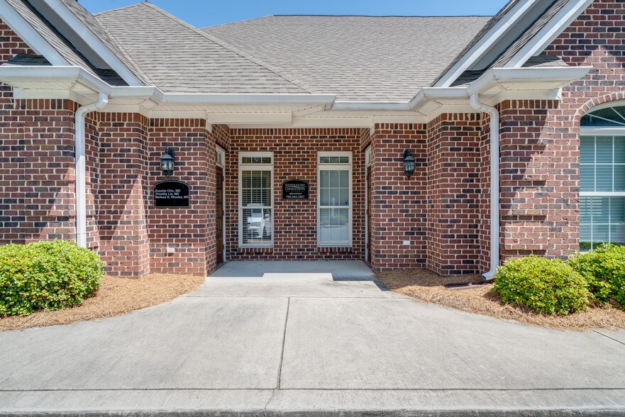 More Photos Of 111 Laurel Creek Rd Se, Calhoun Medical For Lease