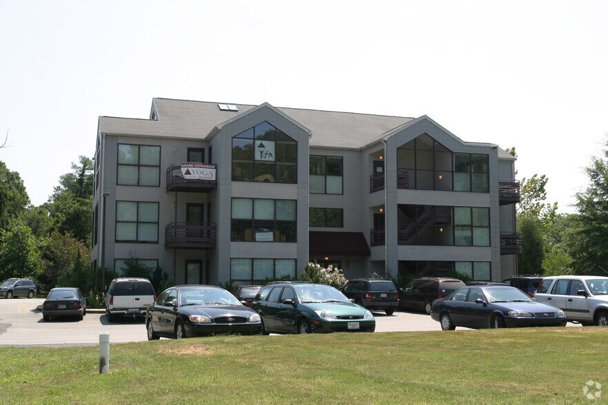 More Photos Of 930 Martin Luther King Jr Blvd, Chapel Hill Office For Lease