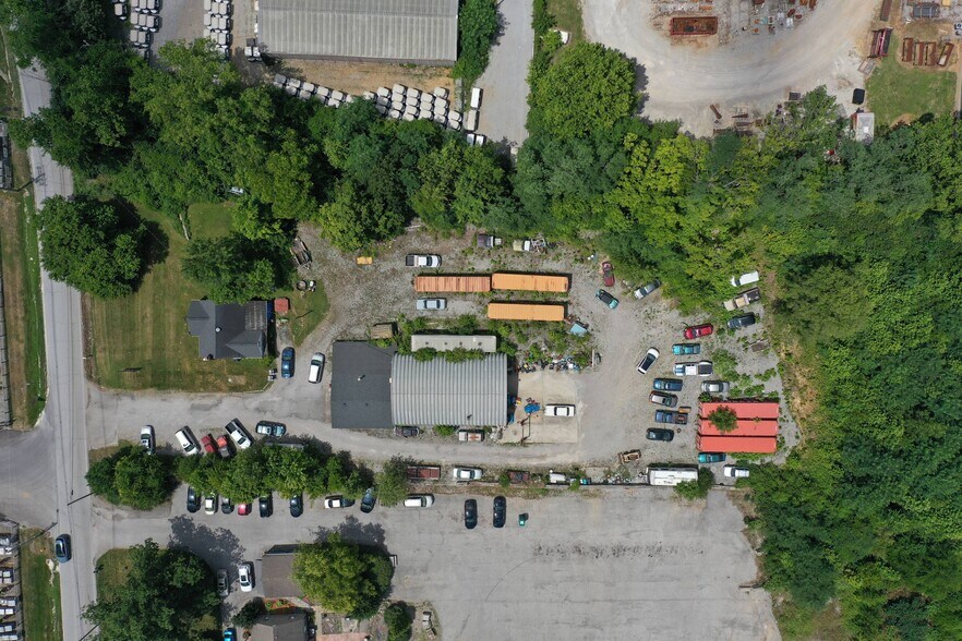 More Photos Of 13315 Aiken Rd, Louisville Warehouse For Sale
