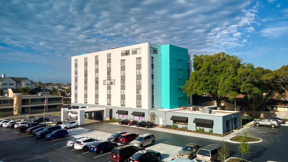 More Photos Of 1520 Jeffords St, Clearwater Apartments For Sale