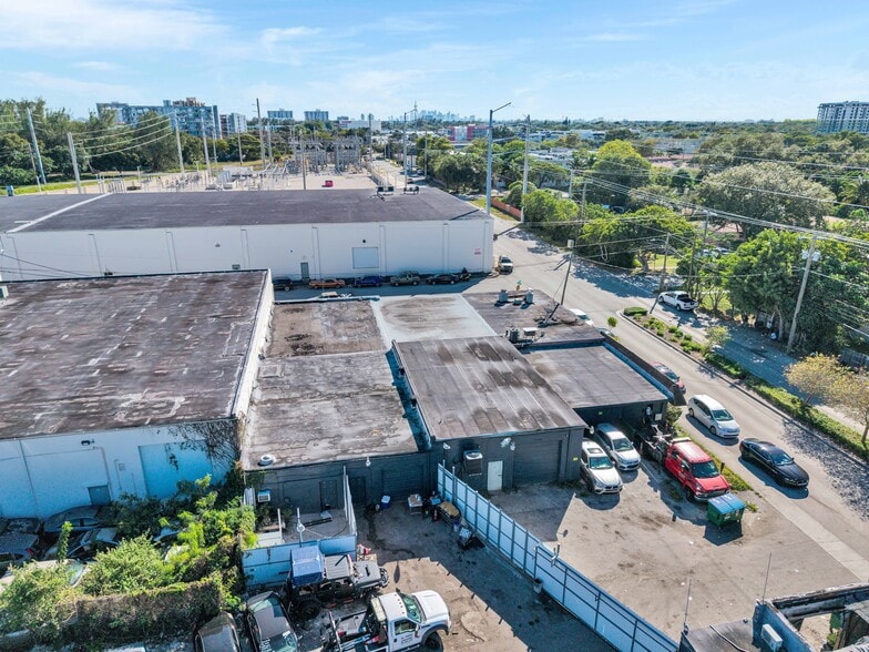 More Photos Of 12955 NE 14th Ave, North Miami Warehouse For Sale