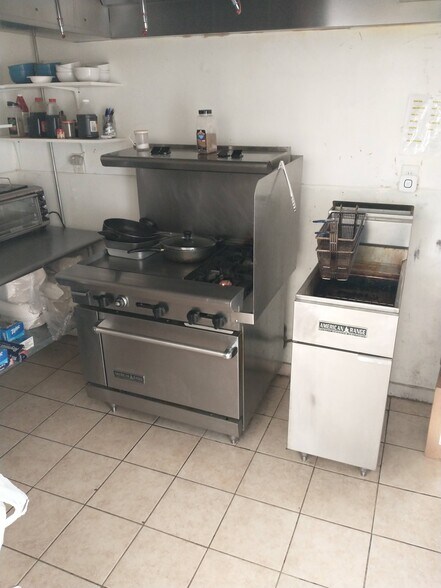 More Photos Of 2297 Dallesport Rd, Dallesport Freestanding For Lease