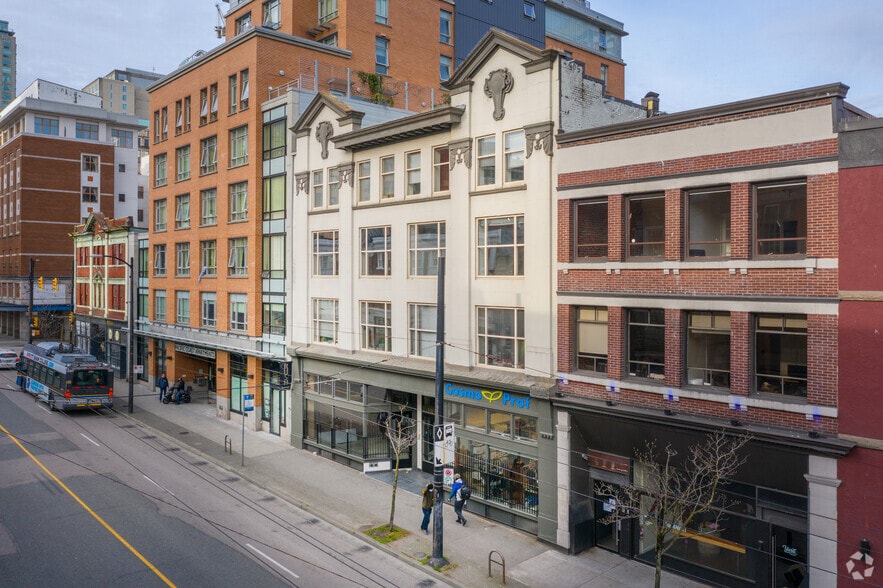 More Photos Of 319 Pender St W, Vancouver Loft Creative Space For Lease