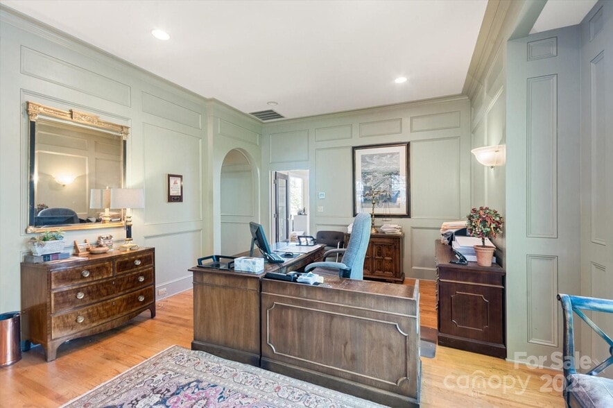 More Photos Of 5 Park Pl W, Brevard Medical For Sale