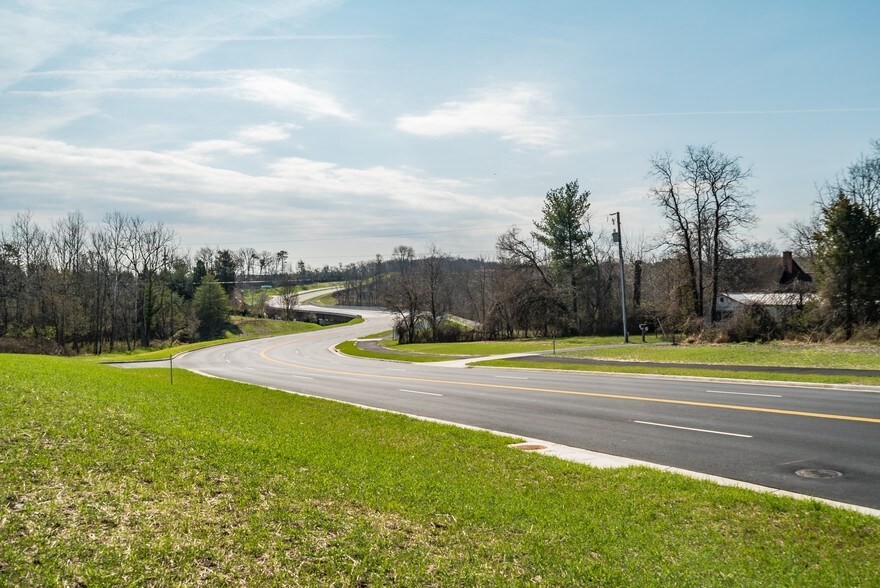 Russell Branch Pky, Ashburn, VA 20147 Land For Sale