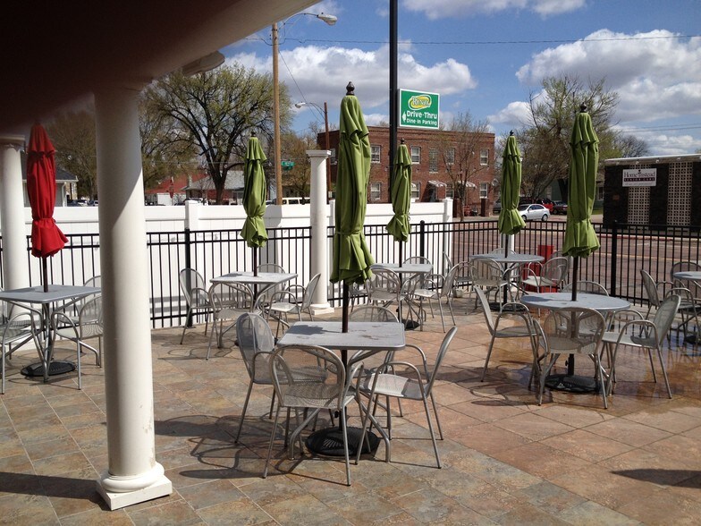 Primary Photo Of 1818 1st Ave, Scottsbluff Restaurant For Sale