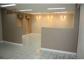 More Photos Of 4917 Maryville Rd, Granite City Office For Sale
