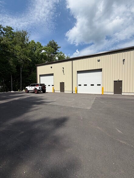 More Photos Of Unit 4 & 5 50 Old Tyng Rd, Tyngsborough Industrial For Sale