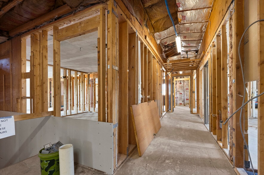 More Photos Of 537 2nd St, Havre Hotel For Sale
