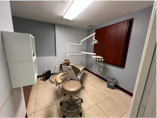 More Photos Of 1125 E 17th St, Santa Ana Unknown For Lease