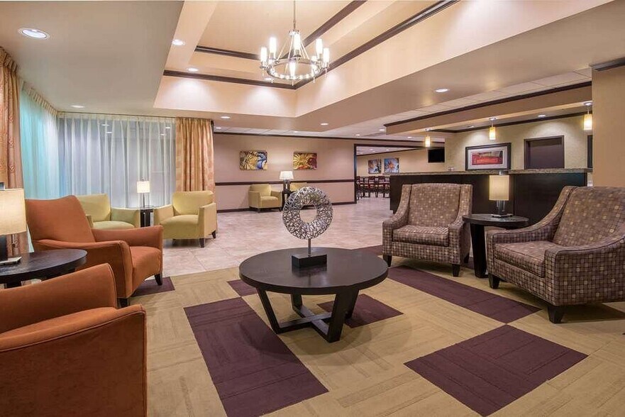 More Photos Of 2101 S Meridian Ave, Oklahoma City Hotel For Sale